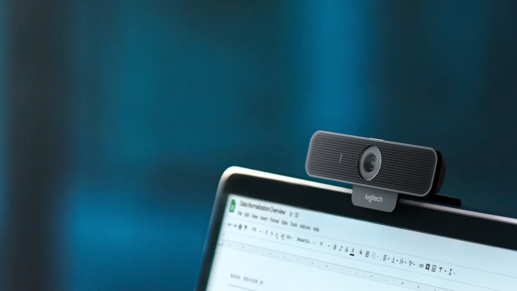 Logitech C925e Business Webcam — Full HD 1080p, Autofocus, H.264, Stereo Mic, Privacy Shutter (960-001076)